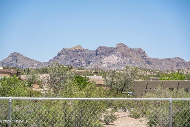 2599 Sandhill Road, Las Cruces, NM 88012