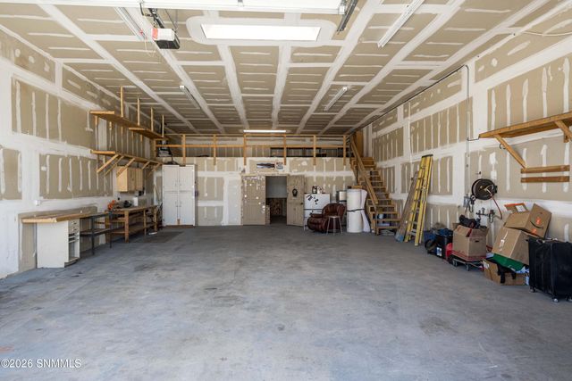 2599 Sandhill Road, Las Cruces, NM 88012