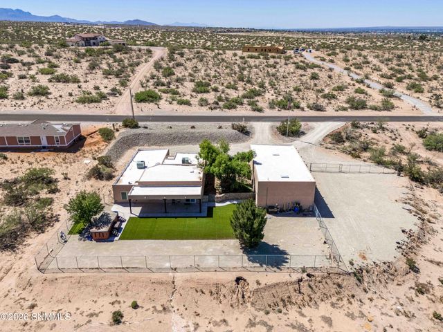 2599 Sandhill Road, Las Cruces, NM 88012