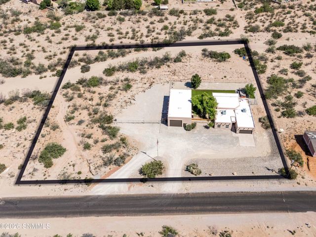 2599 Sandhill Road, Las Cruces, NM 88012