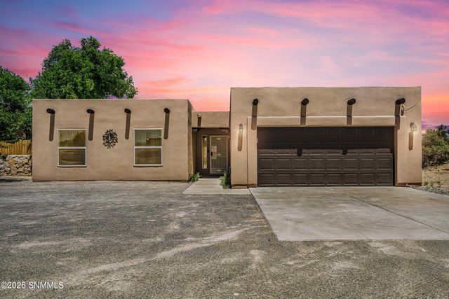 2599 Sandhill Road, Las Cruces, NM 88012