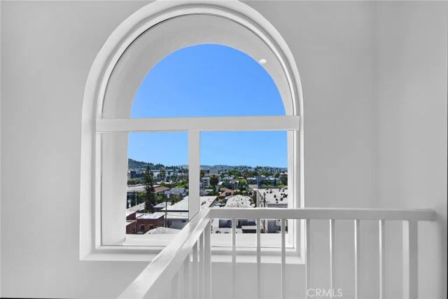 124 W Colorado 502, Glendale, CA 91204