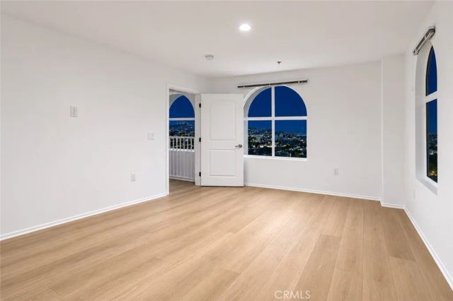 124 W Colorado 502, Glendale, CA 91204