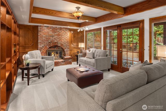 2048 213th Avenue NE, Sammamish, WA 88074