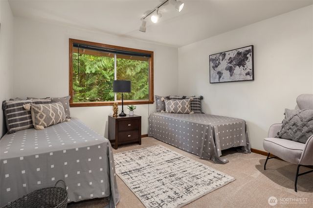 2048 213th Avenue NE, Sammamish, WA 88074