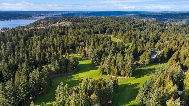 2048 213th Avenue NE, Sammamish, WA 88074