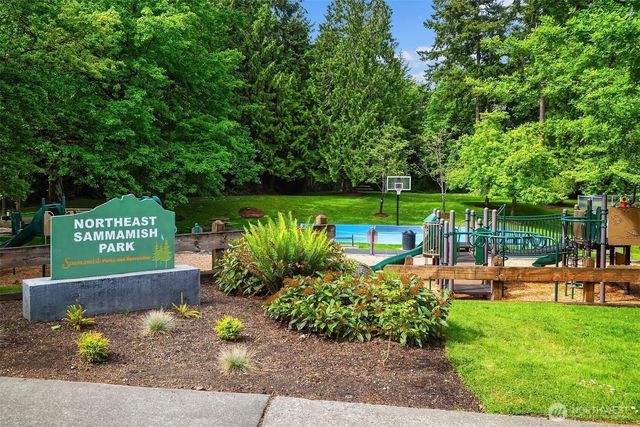 2048 213th Avenue NE, Sammamish, WA 88074