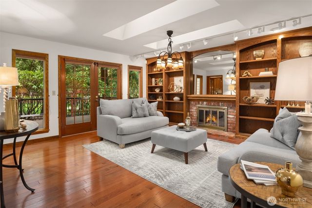 2048 213th Avenue NE, Sammamish, WA 88074