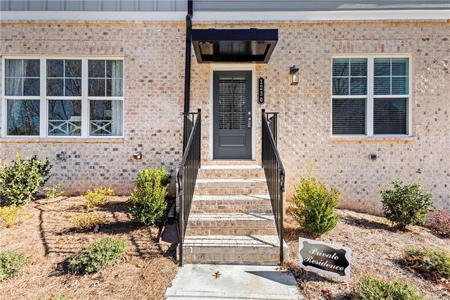 1230 Ainsworth Alley, Sugar Hill, GA 30518