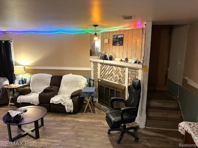 7020 E Carpenter Road, Richfield Township, MI 48423