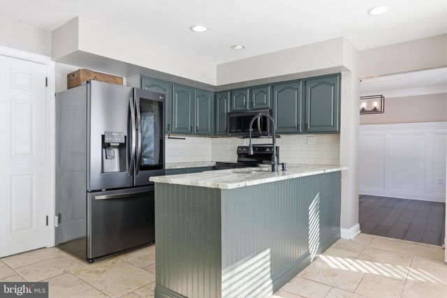 23 WHITE SWAN WAY, Langhorne, PA 19047