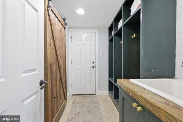 23 WHITE SWAN WAY, Langhorne, PA 19047