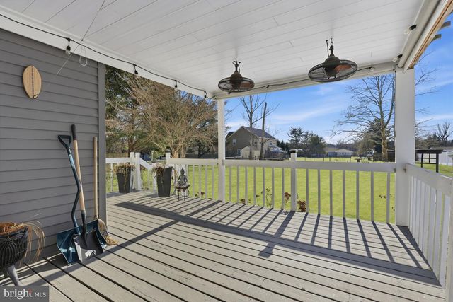 23 WHITE SWAN WAY, Langhorne, PA 19047