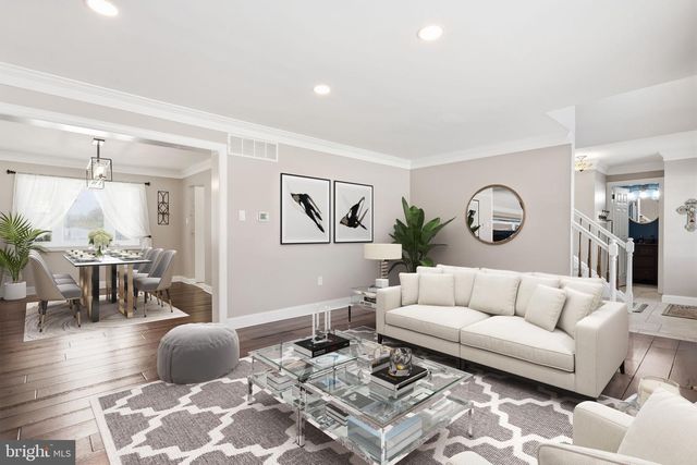 23 WHITE SWAN WAY, Langhorne, PA 19047