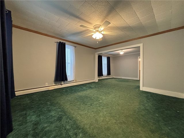 96 Yarnell Street, Kane Boro, PA 16735