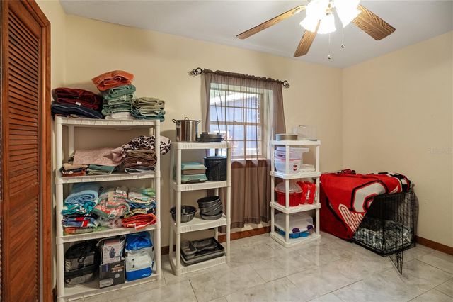 285 LAKEVIEW DRIVE, Tarpon Springs, FL 34689