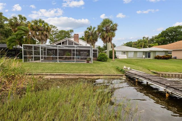 285 LAKEVIEW DRIVE, Tarpon Springs, FL 34689