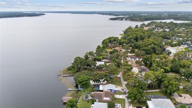 285 LAKEVIEW DRIVE, Tarpon Springs, FL 34689