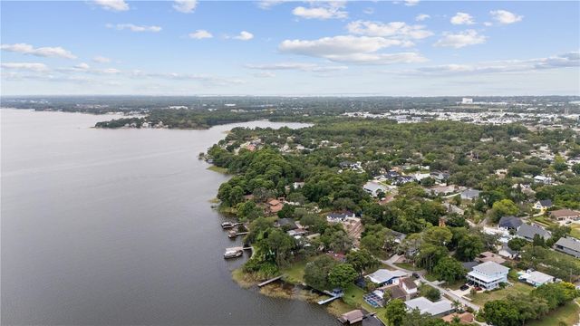 285 LAKEVIEW DRIVE, Tarpon Springs, FL 34689