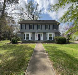 2625 Gladys Ave, Beaumont, TX 77702