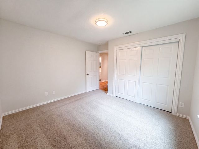 801 Cannon Drive, Euless, TX 76040