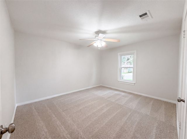 801 Cannon Drive, Euless, TX 76040