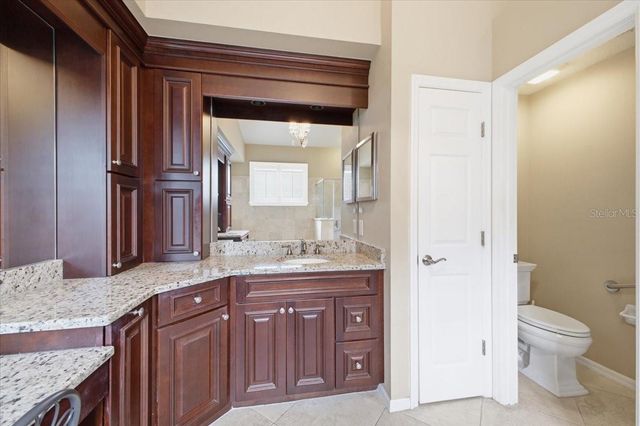 2726 VALENCIA GROVE DRIVE, Valrico, FL 33596