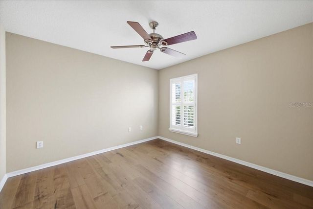 2726 VALENCIA GROVE DRIVE, Valrico, FL 33596