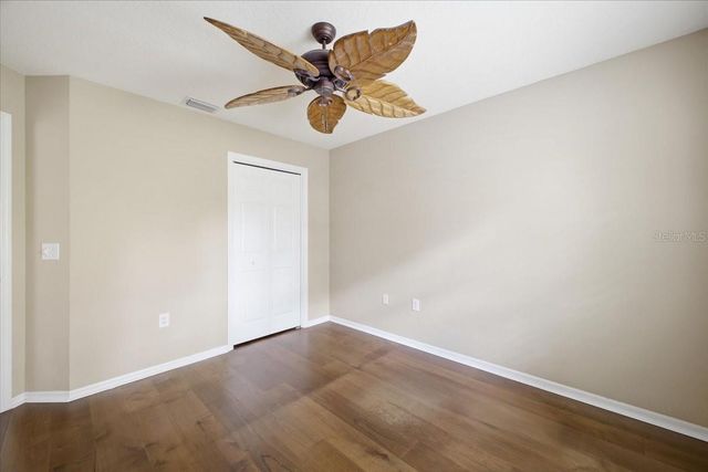 2726 VALENCIA GROVE DRIVE, Valrico, FL 33596