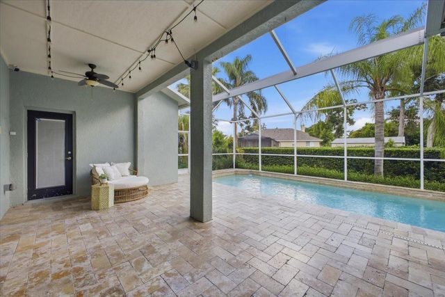 2726 VALENCIA GROVE DRIVE, Valrico, FL 33596