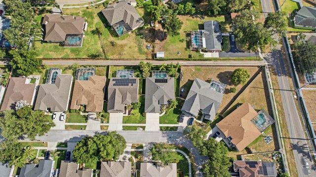 2726 VALENCIA GROVE DRIVE, Valrico, FL 33596