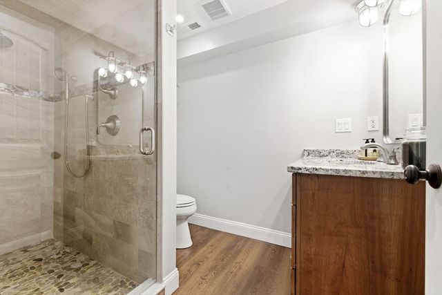 19 High Ridge Rd, Topsfield, MA 01983