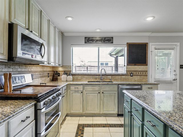1100 Ainsworth Drive, Anna, TX 75409