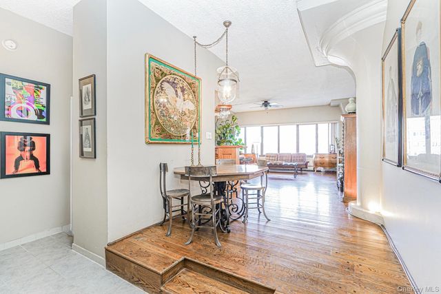 10 Bay Street Landing 5J, Staten Island, NY 10301