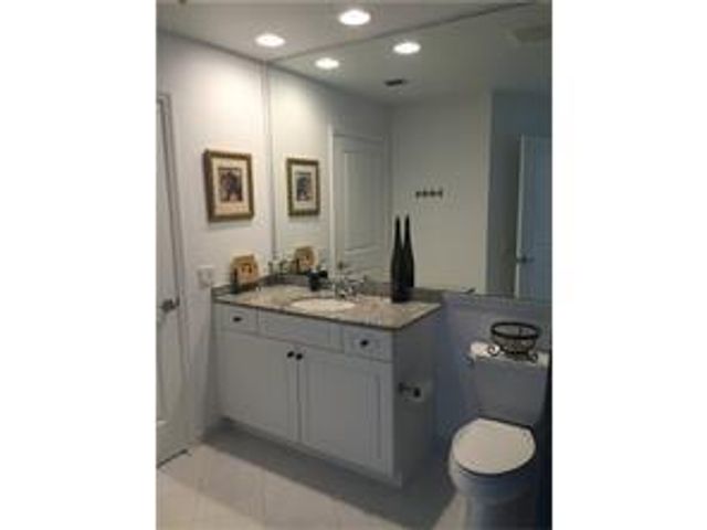 347 N NEW RIVER Drive E 406, Fort Lauderdale, FL 33301