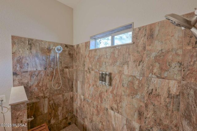 10373 E Loveless Gardner Lane, Tucson, AZ 85747