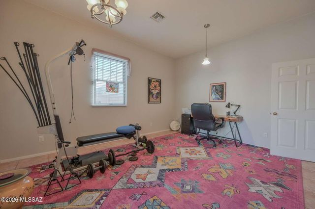 10373 E Loveless Gardner Lane, Tucson, AZ 85747