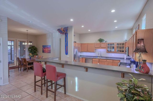 10373 E Loveless Gardner Lane, Tucson, AZ 85747