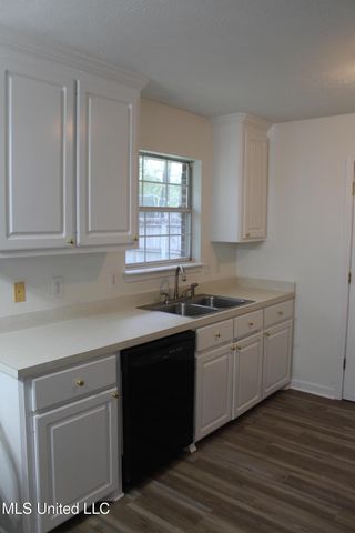 115 Dogwood Hill Drive, Florence, MS 39073