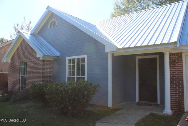 115 Dogwood Hill Drive, Florence, MS 39073