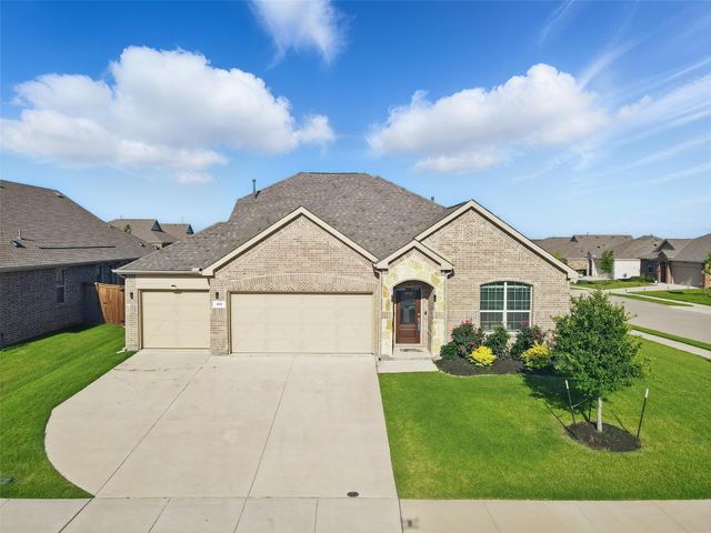 613 Chip Street, Little Elm, TX 75068
