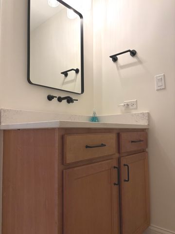 106 N Aberdeen Street 3G, Chicago, IL 60607