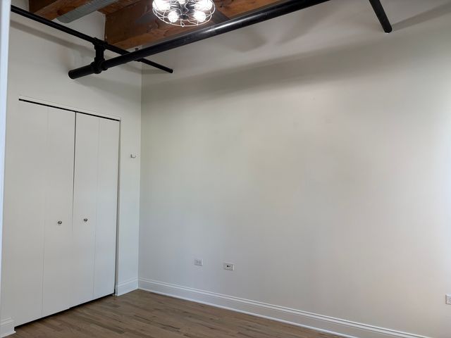 106 N Aberdeen Street 3G, Chicago, IL 60607