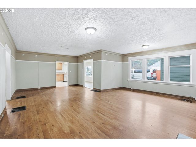 3524 Se 119TH Ave, Portland, OR 97266