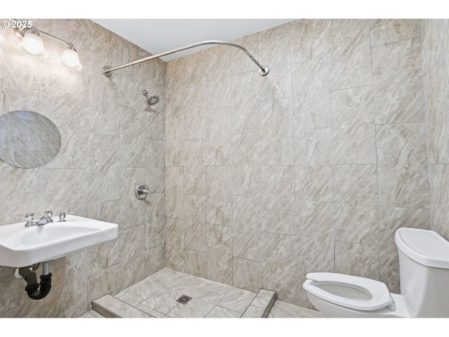 3524 Se 119TH Ave, Portland, OR 97266