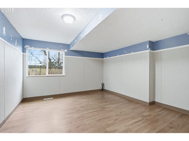 3524 Se 119TH Ave, Portland, OR 97266