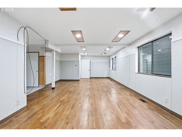 3524 Se 119TH Ave, Portland, OR 97266