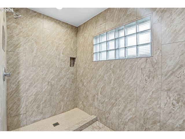 3524 Se 119TH Ave, Portland, OR 97266