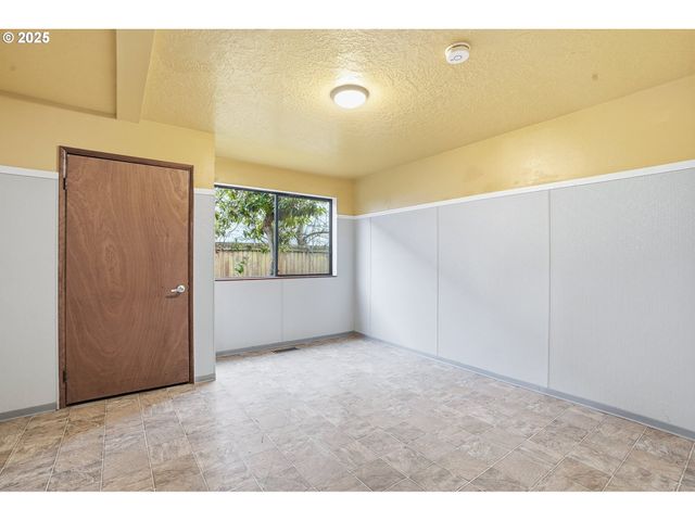 3524 Se 119TH Ave, Portland, OR 97266