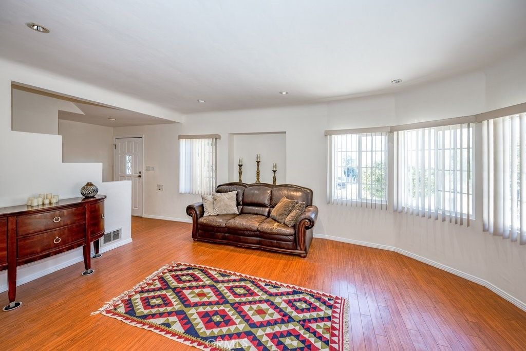 10260 Tujunga Canyon, Tujunga, CA 91042 — photo 5